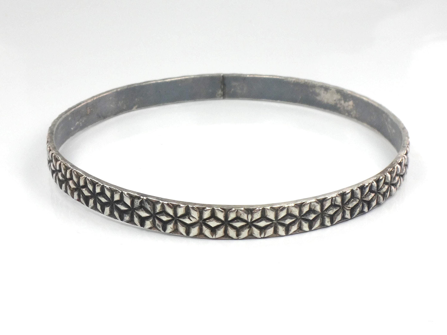 Vintage Sterling Silver Floral Bangle Bracelet: Slip On Style