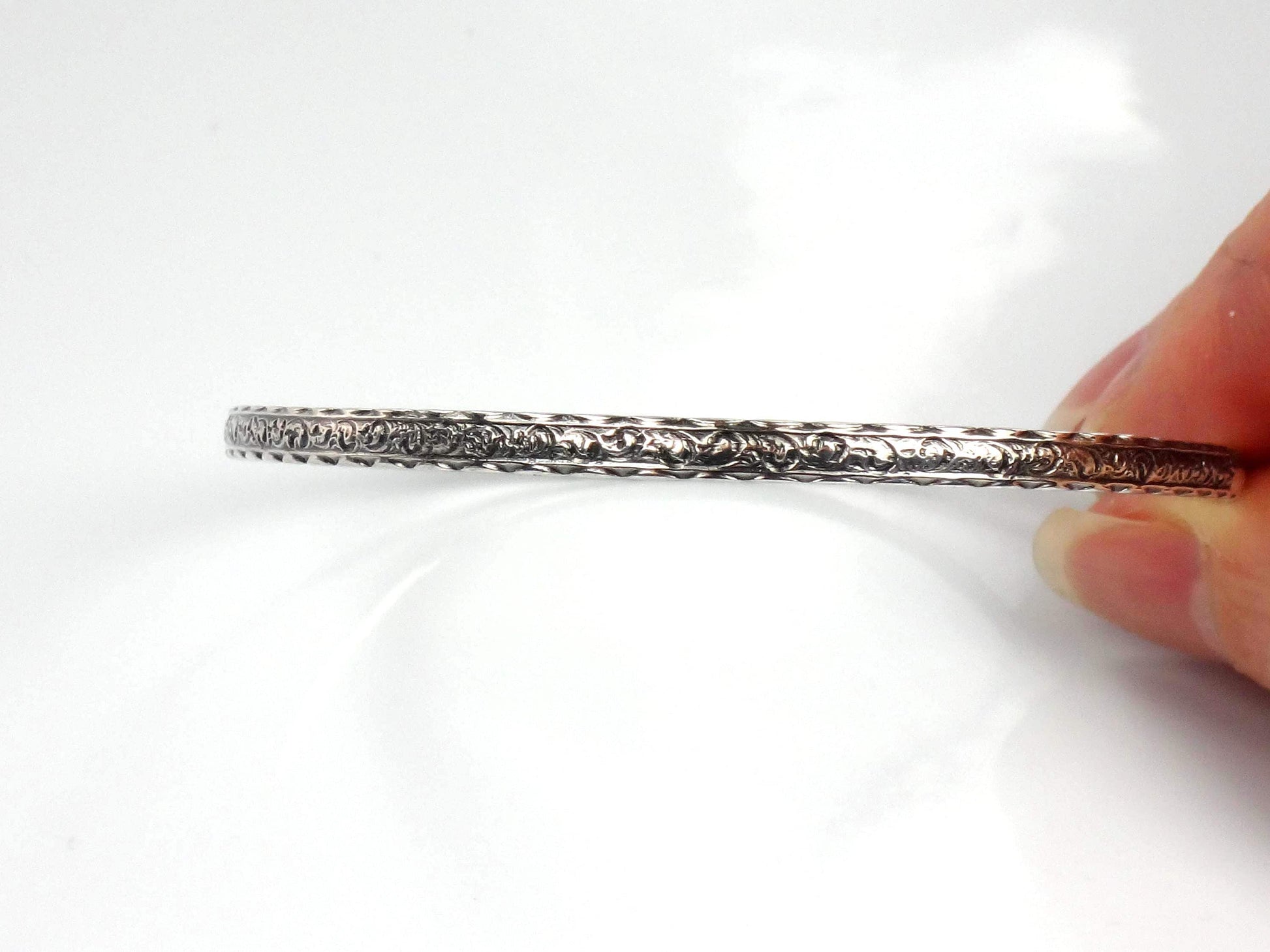 Vintage Thin Sterling Silver Bangle Bracelet: Slip On Style, 7 7/8"