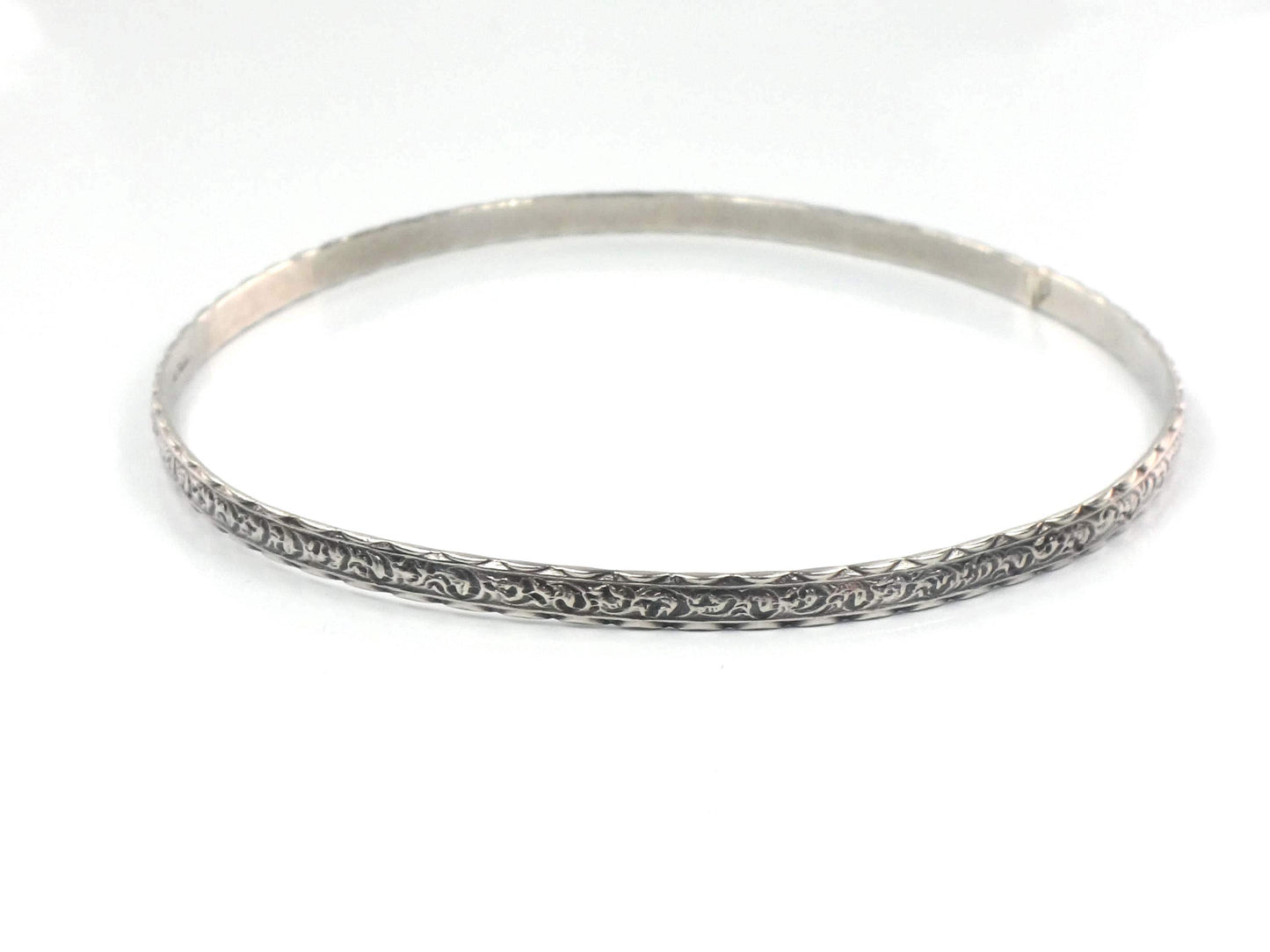 Vintage Thin Sterling Silver Bangle Bracelet: Slip On Style, 7 7/8"