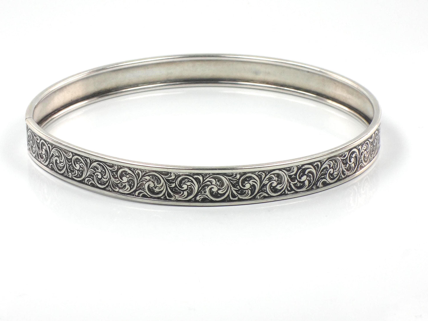 Vintage Sterling Silver Slip On Bangle Bracelet with Engraved Swirl Design