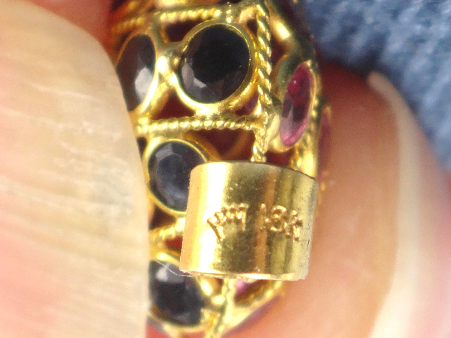 Vintage 18k Gold Sapphire and Ruby Heart Pendant: Reversible