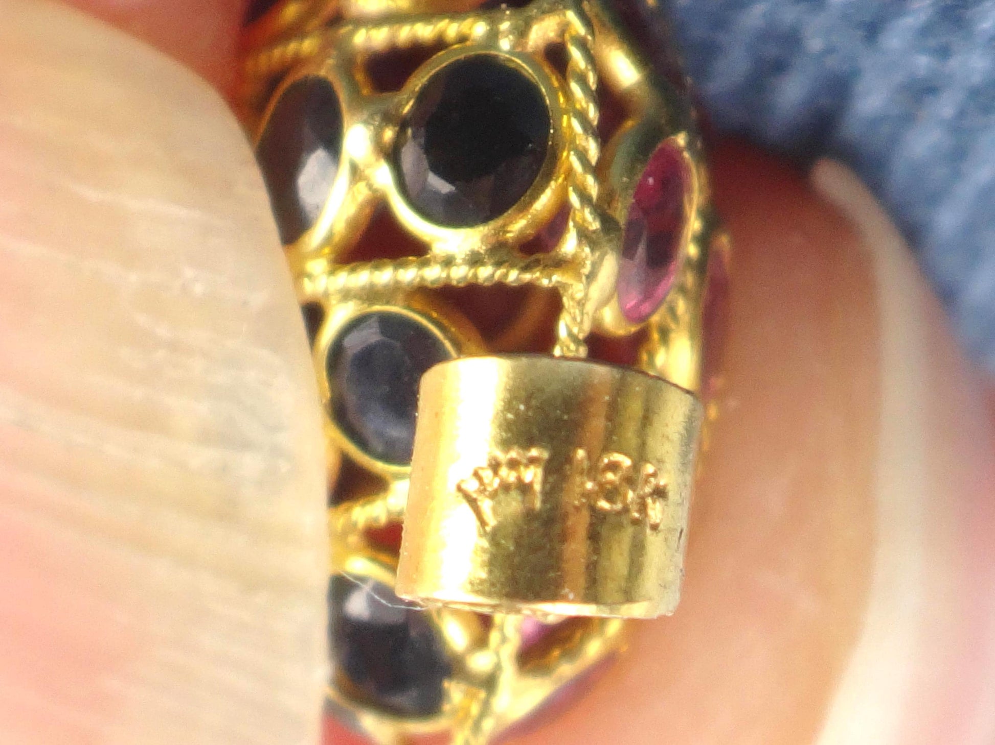 Vintage 18k Gold Sapphire and Ruby Heart Pendant: Reversible