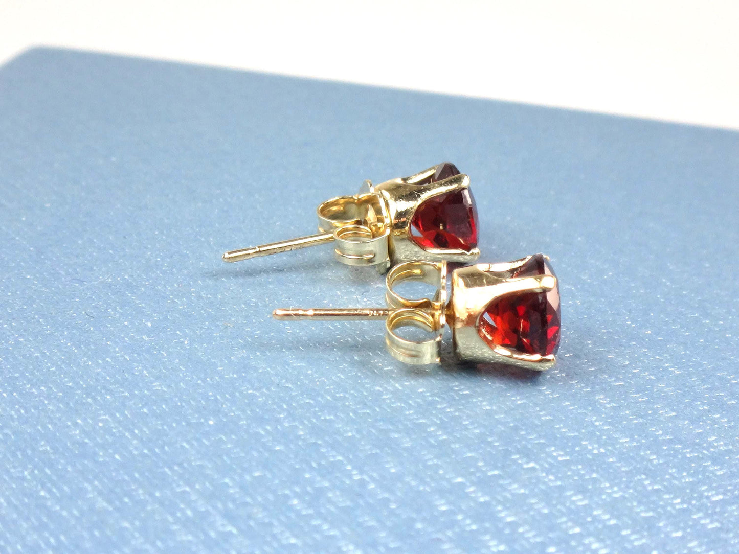 Vintage 14k Gold Garnet Stud Earrings: January Birthstone 6.1 mm