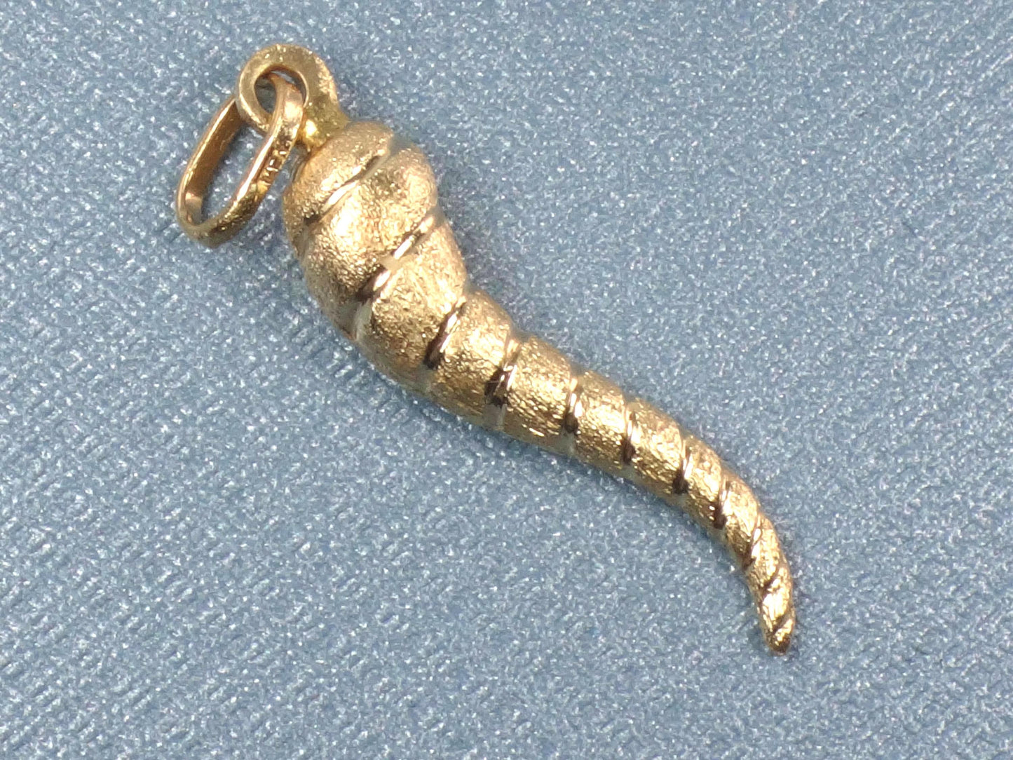 Vintage 14k Gold Ribbed Italian Horn Charm Pendant for Good Luck