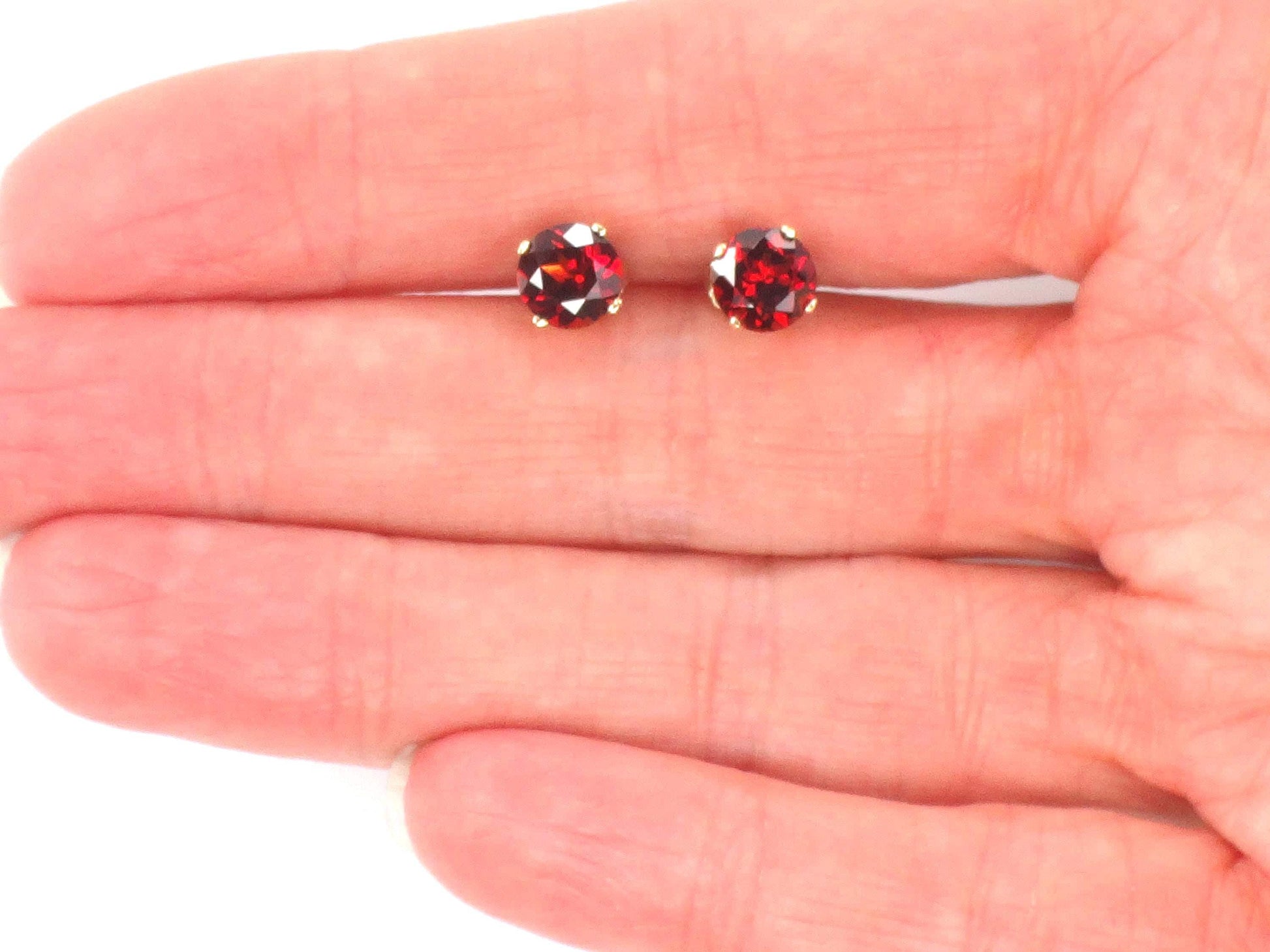 Vintage 14k Gold Garnet Stud Earrings: January Birthstone 6.1 mm