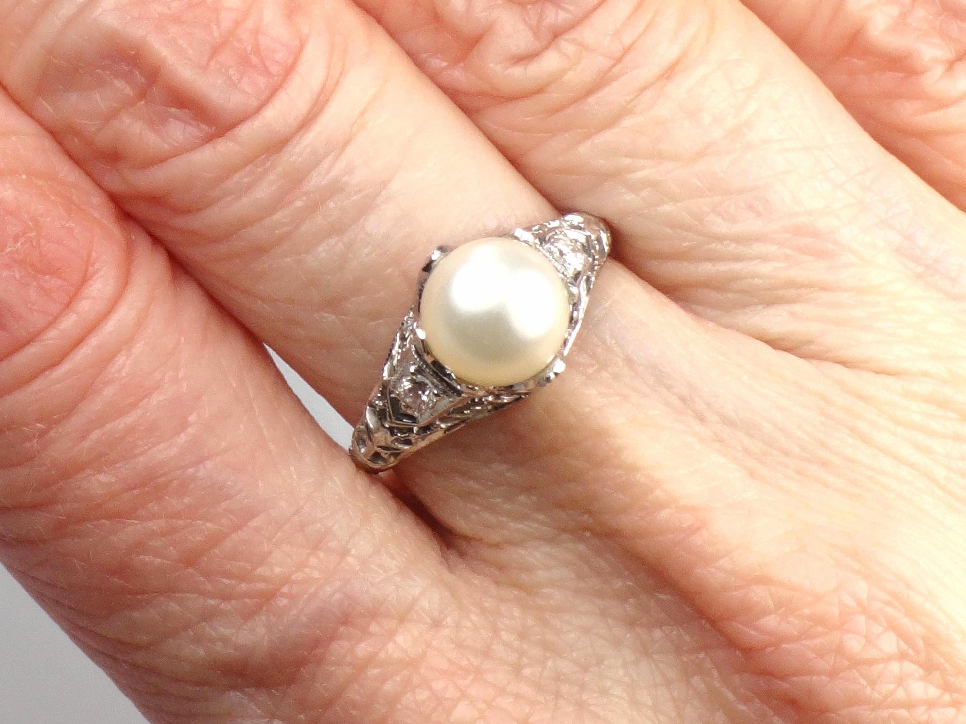 Vintage 18k White Gold Filigree Pearl Diamond Ring, Art Deco 1930s