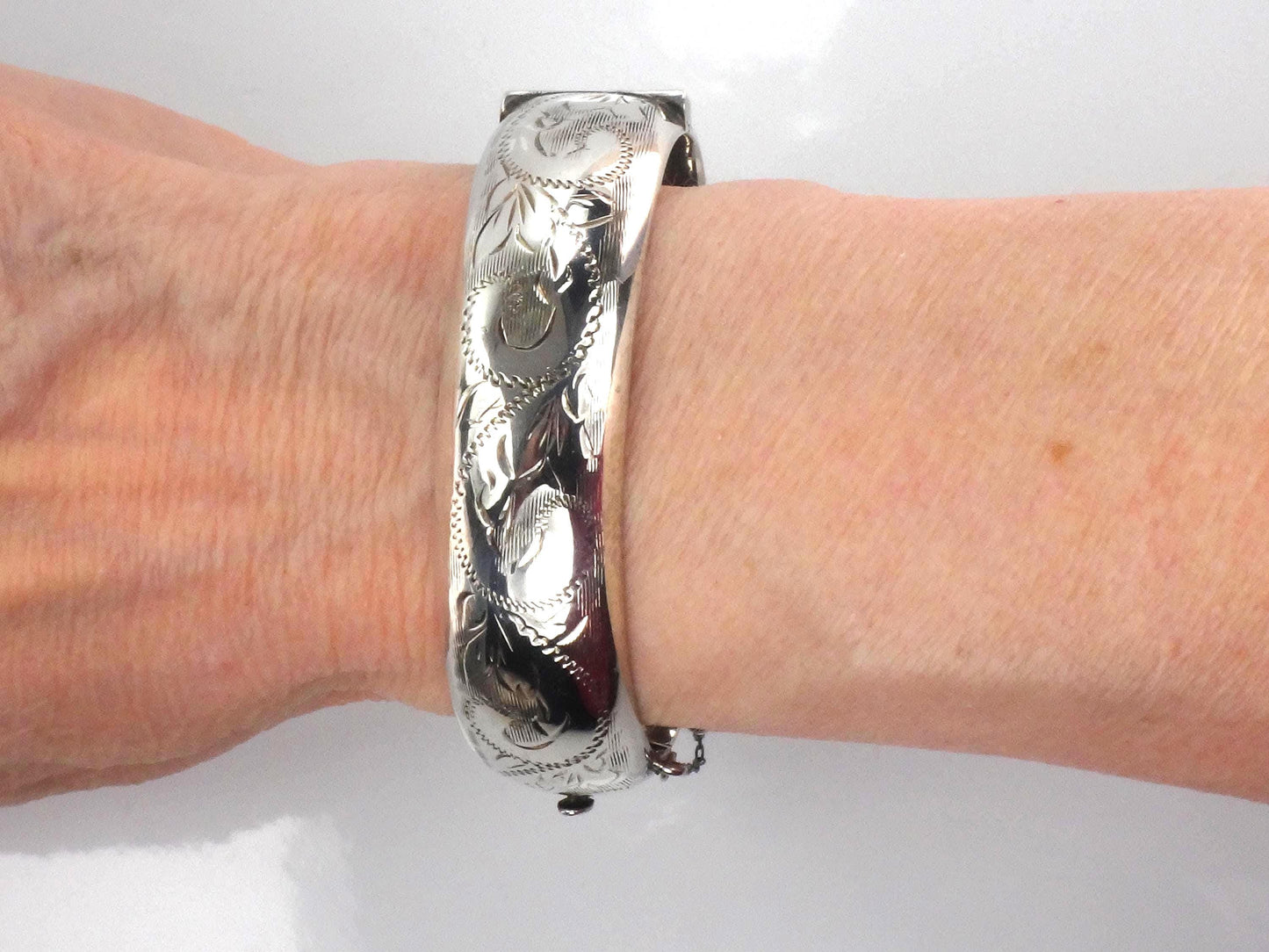 Vintage Sterling Silver Bangle Bracelet with Engraving: Hinged, English Hallmarks
