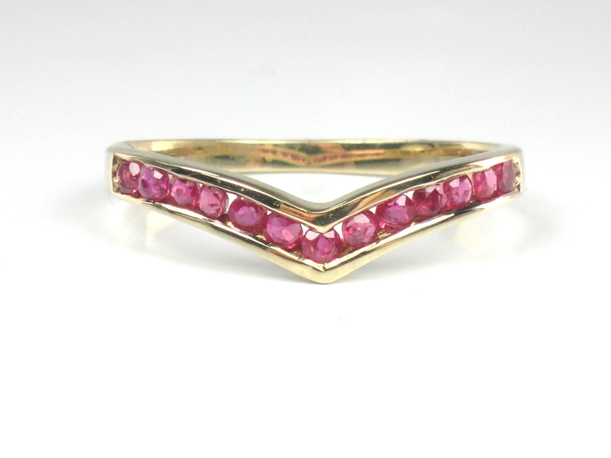Vintage 14k Yellow Gold Ruby Ring, Chevron Wedding Band or Stacking, Size 6.5