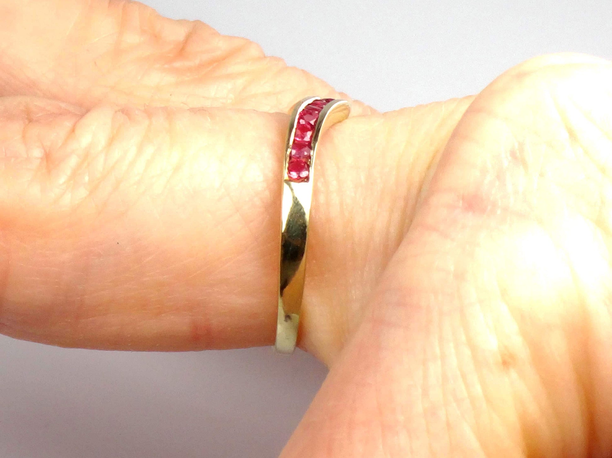 Vintage 14k Yellow Gold Ruby Ring, Chevron Wedding Band or Stacking, Size 6.5