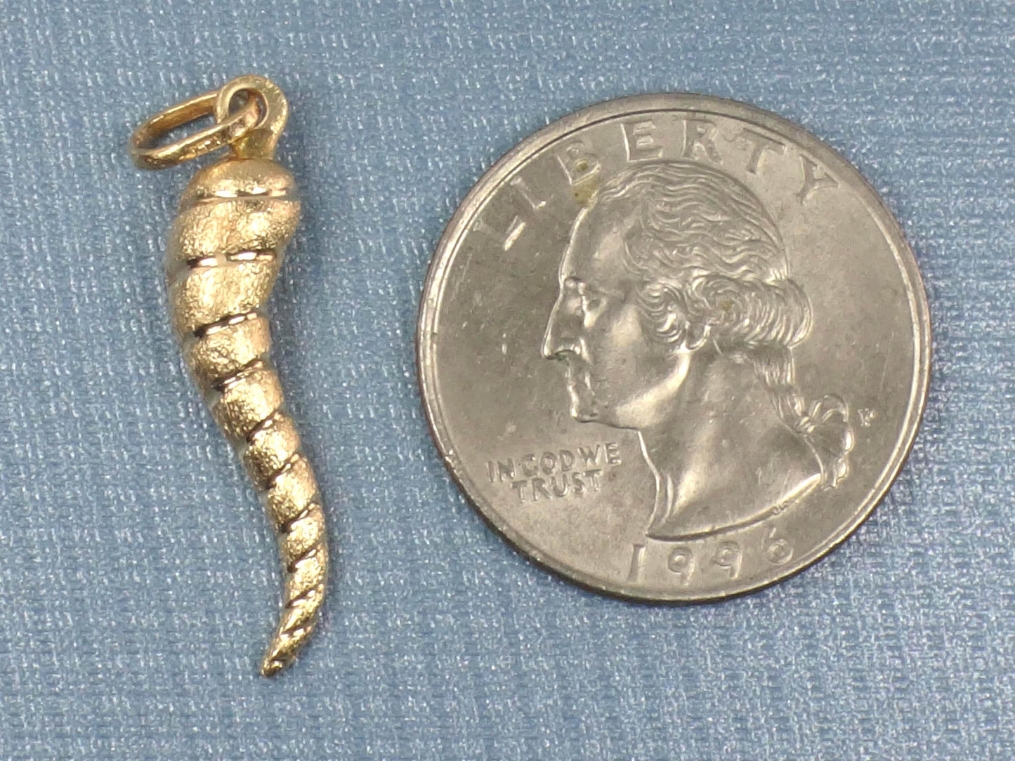 Vintage 14k Gold Ribbed Italian Horn Charm Pendant for Good Luck