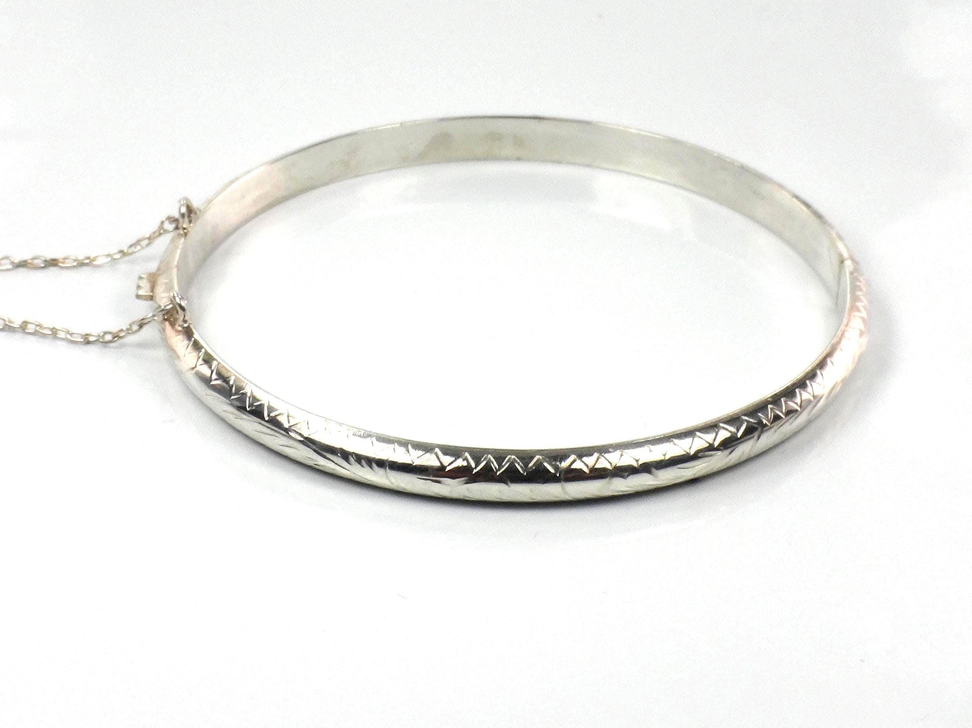 Vintage Thin Sterling Silver Bangle Bracelet