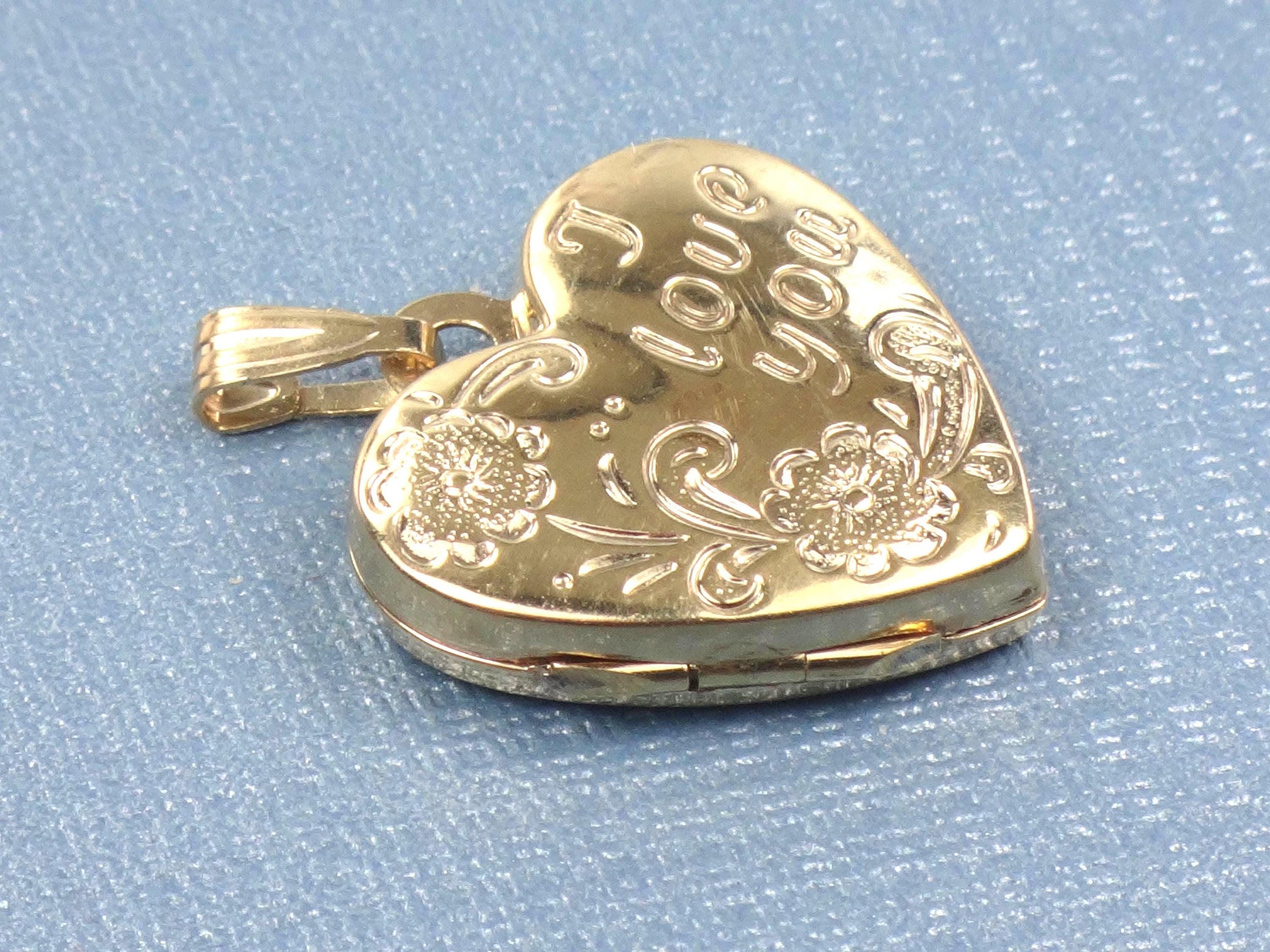 Vintage 14k Gold I Love You Heart Locket Pendant