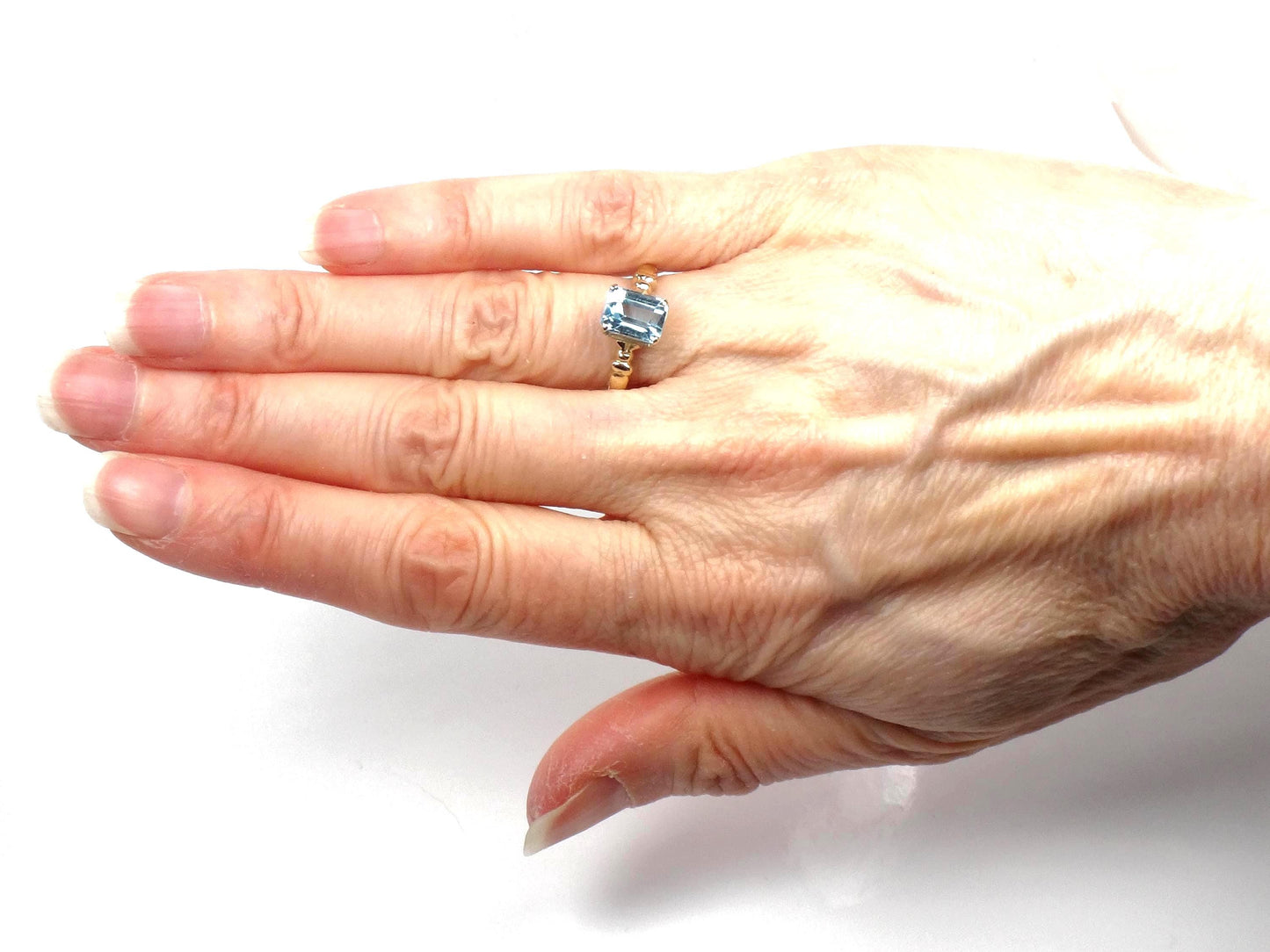 Vintage 14k Yellow Gold Rectangle Cut Sapphire Ring, Size 5.5