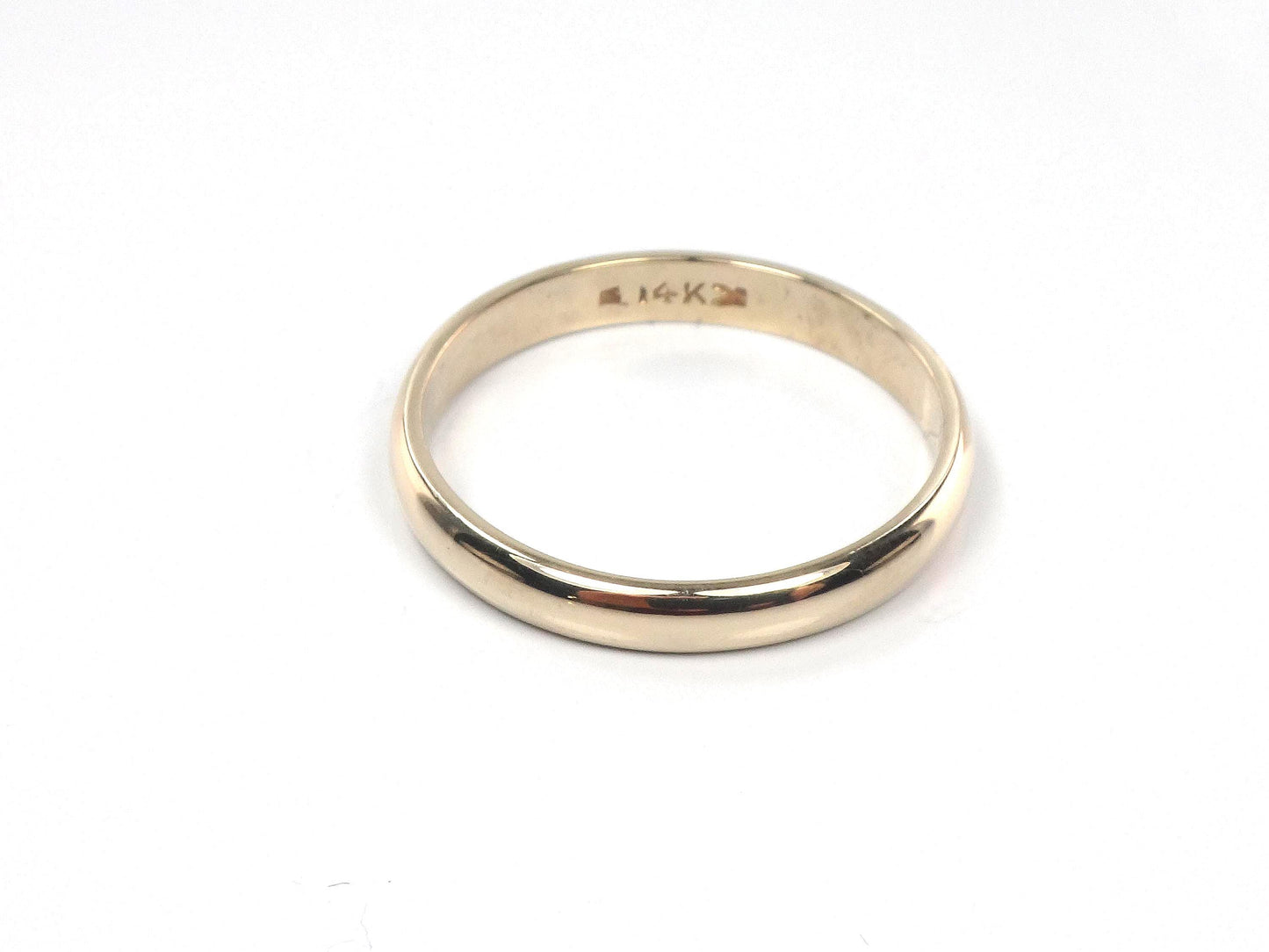 Vintage 14k Yellow Gold Wedding Band, Thin 2.7 MM Stacking Ring, Size 6.75