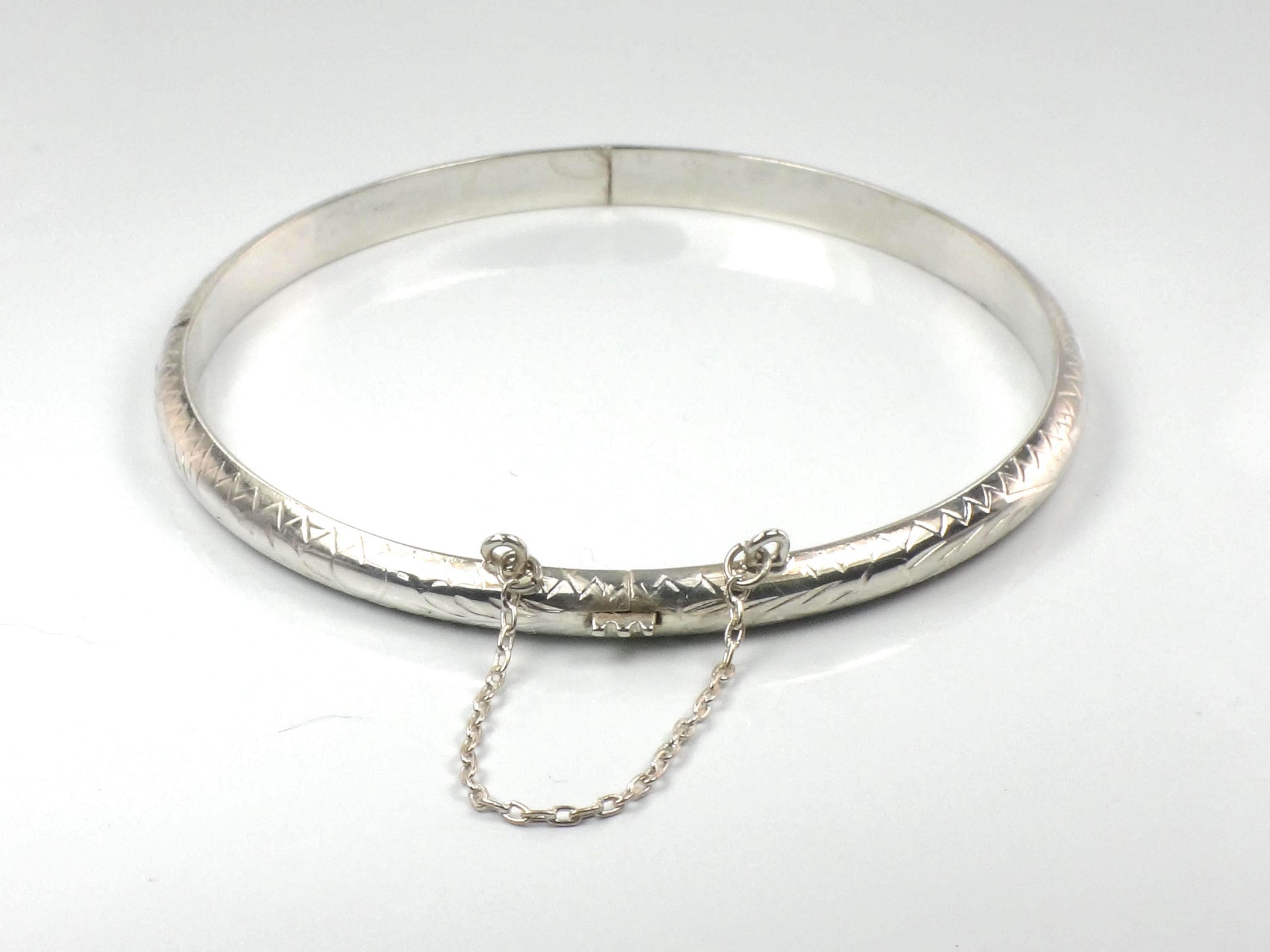 Vintage Thin Sterling Silver Bangle Bracelet