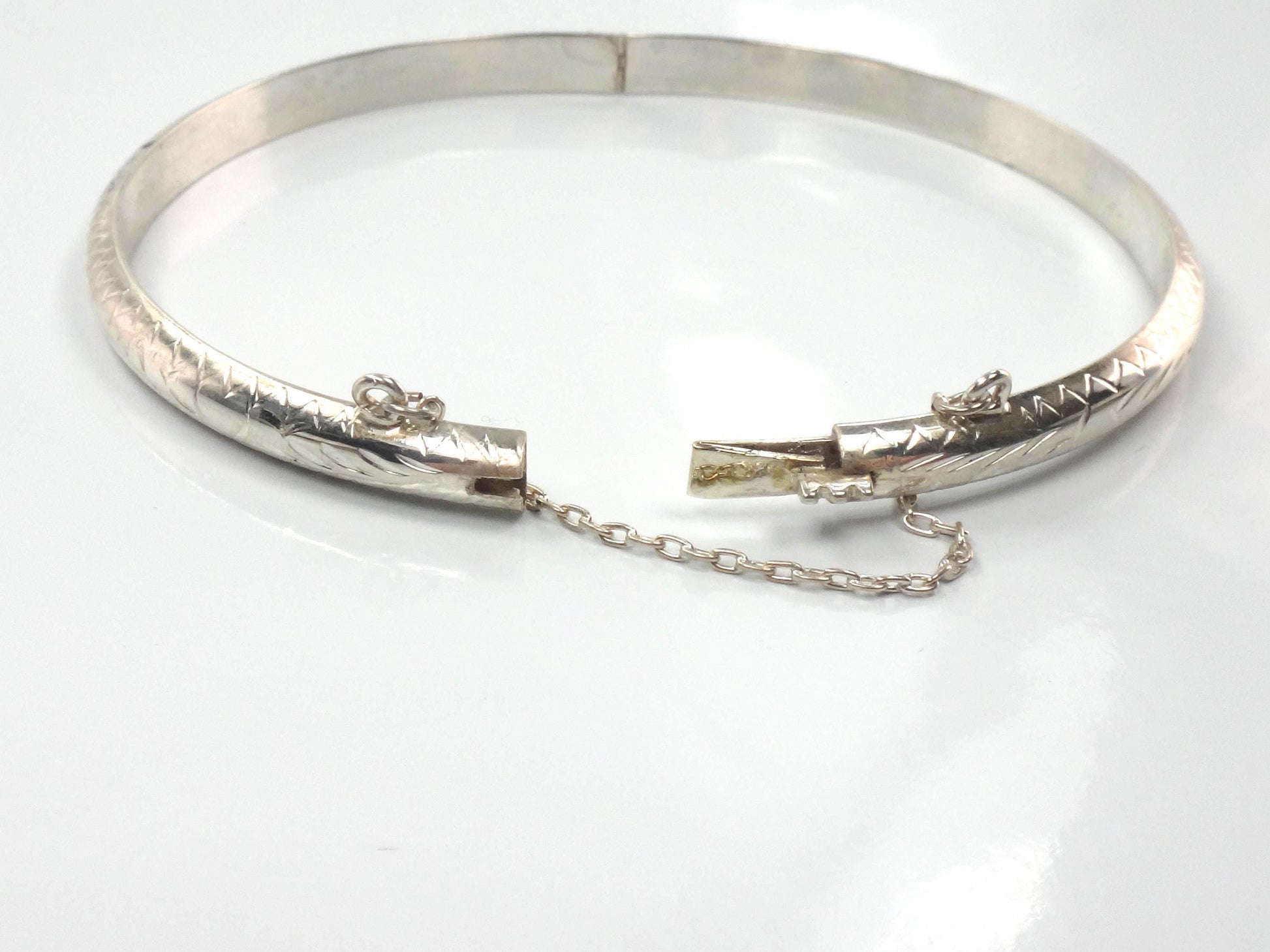 Vintage Thin Sterling Silver Bangle Bracelet