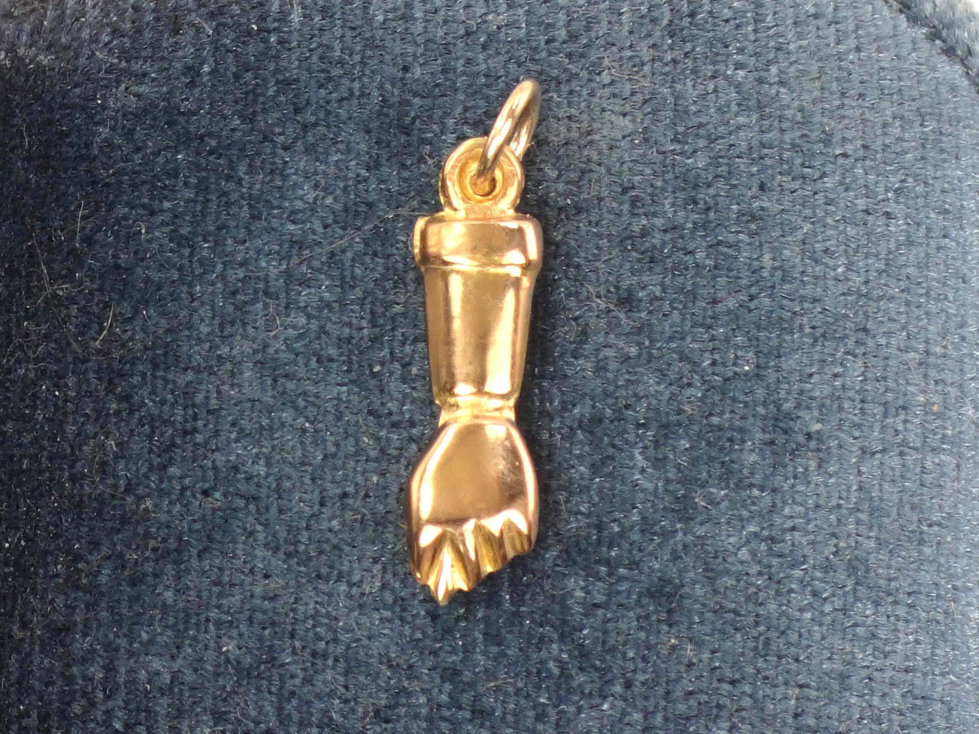 Vintage 18k Gold Fist Charm, Mano Figa for Good Luck
