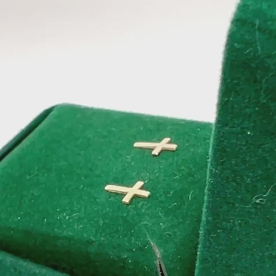 14k Yellow Gold Cross Earrings - Small Studs - Vintage Fine Jewelry