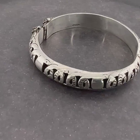 Vintage Sterling Silver Bangle Bracelet with Fancy Shadow Box Design Made in Taxco Mexico 7"