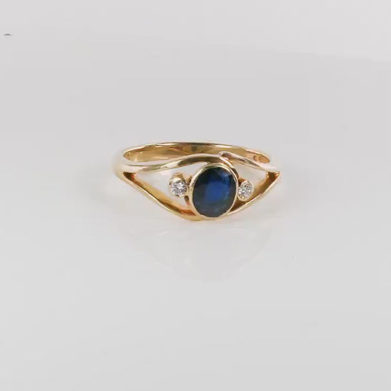 Vintage 14k Yellow Gold Natural Blue Sapphire and Diamond Ring September Birthstone Ring - Size 7.5