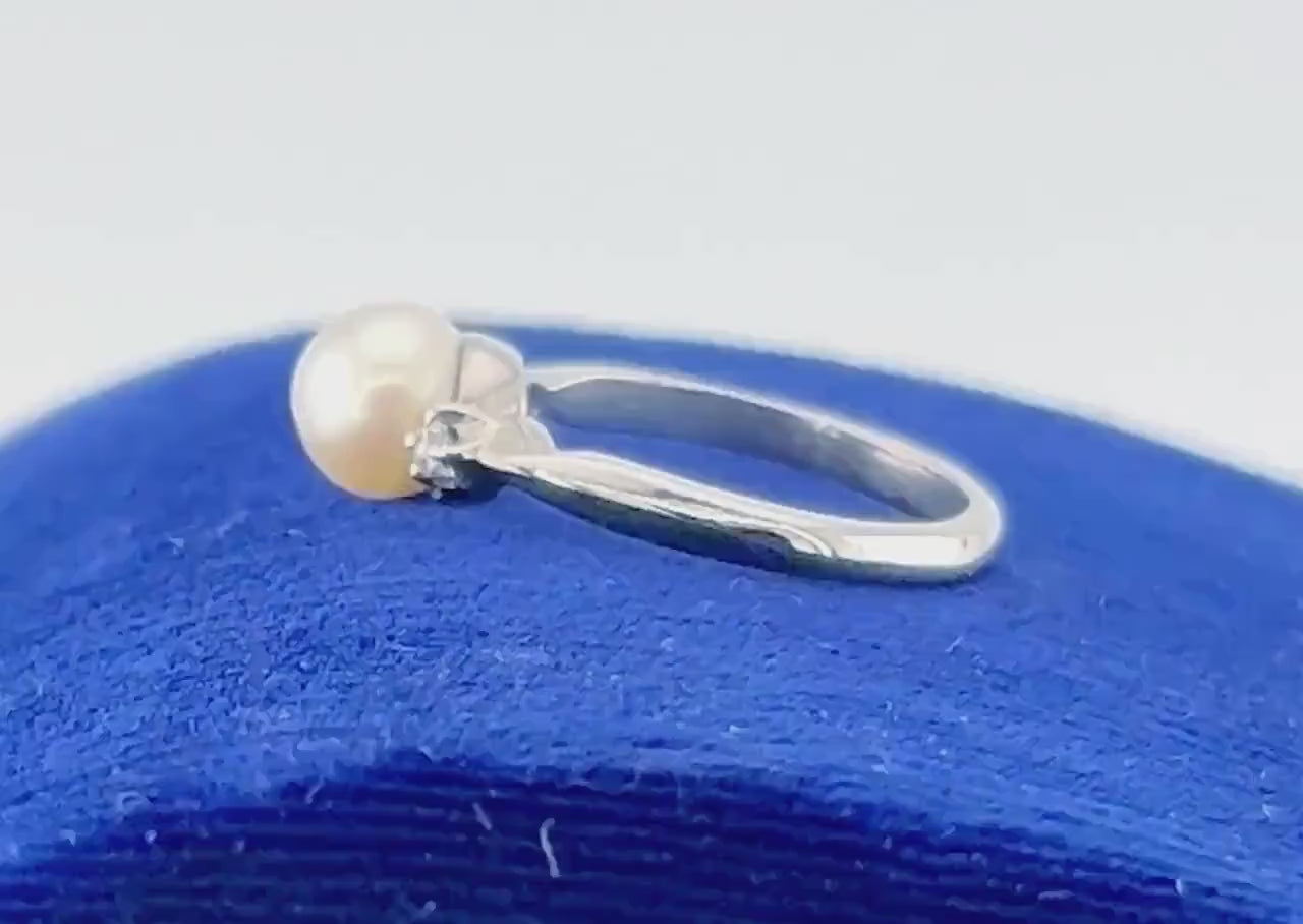 Vintage 14k White Gold Pearl and Diamond Ring - Baden and Foss June Birthstone Bridal Ring - Size 5.5