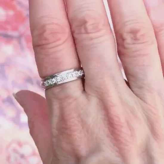 Vintage 14k White Gold Natural Diamond Wedding Band Stacking Ring Size 7