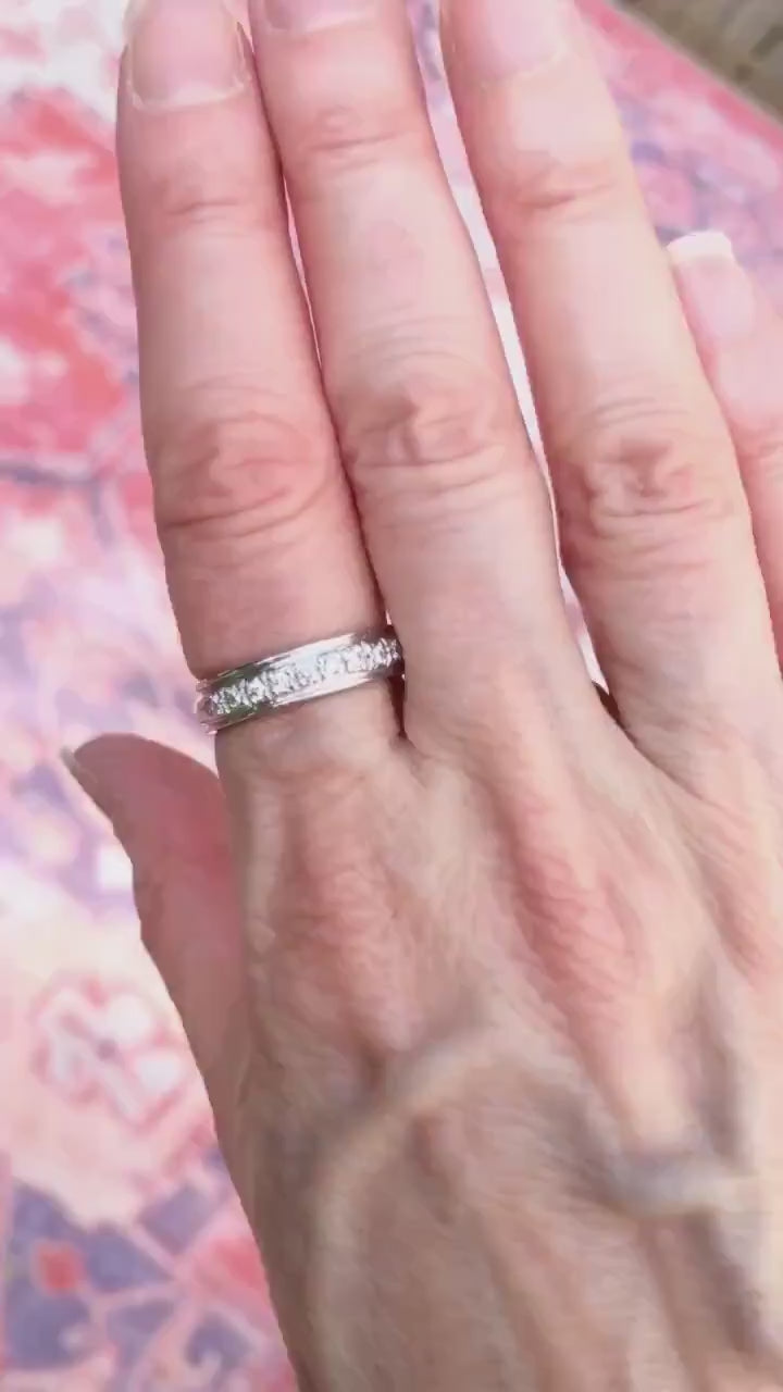 Vintage 14k White Gold Natural Diamond Wedding Band Stacking Ring Size 7