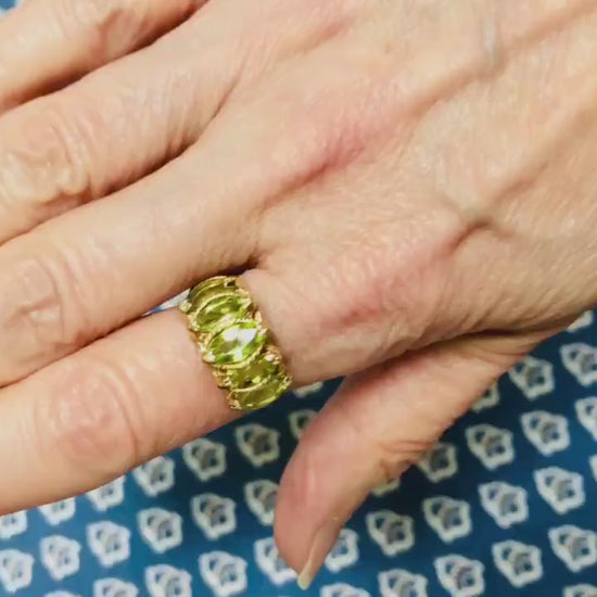 Vintage 14k Yellow Gold Marquise Peridot Ring Green August Birthstone Ring Size 8.25