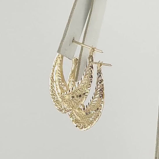 Vintage Solid 14k Yellow Gold Filigree Diamond Cut Hoop Earrings