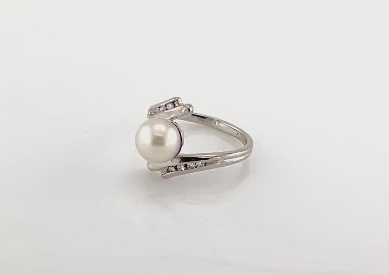 Vintage F & F Felger 14k White Gold Cultured Pearl and Diamond Ring Bridal Ring Size 5.25