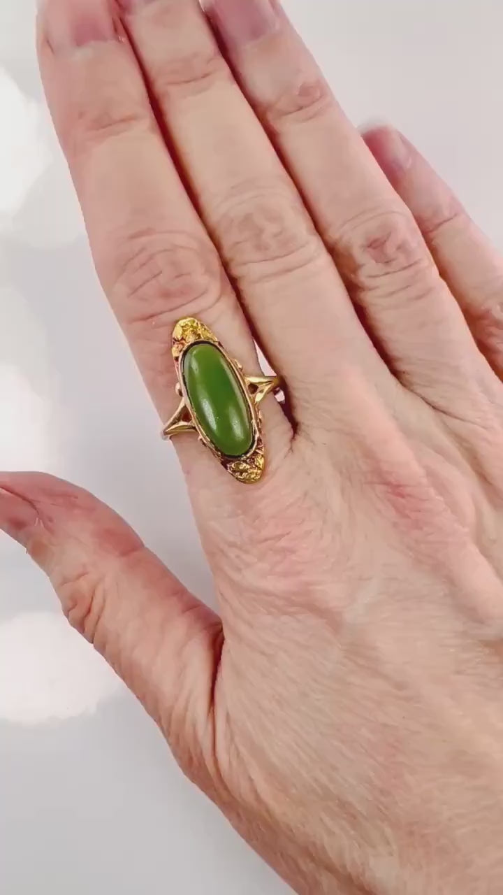 Vintage 10k & 24k Gold Oval Green Glass and Genuine Gold Nugget Ring, Jade Look Everyday Ring, Size 8.25