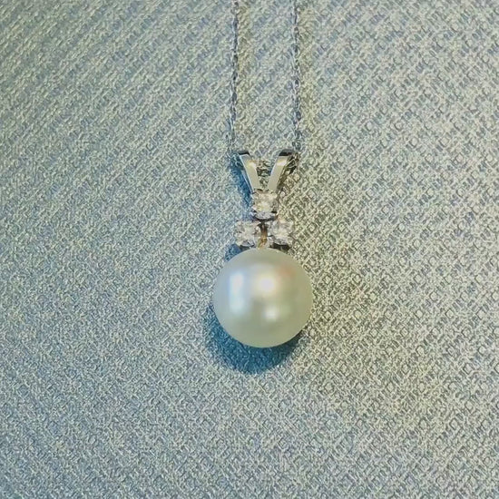 Vintage 14k Gold Pearl and Diamond Necklace, 8.1 mm White Cultured Pearl Pendant, Bridal Necklace, 18"